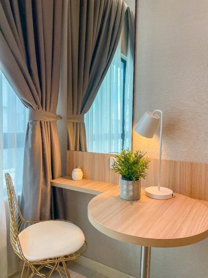 Suasana Residence By Nest Home Τζόχορ Μπάχρου Εξωτερικό φωτογραφία