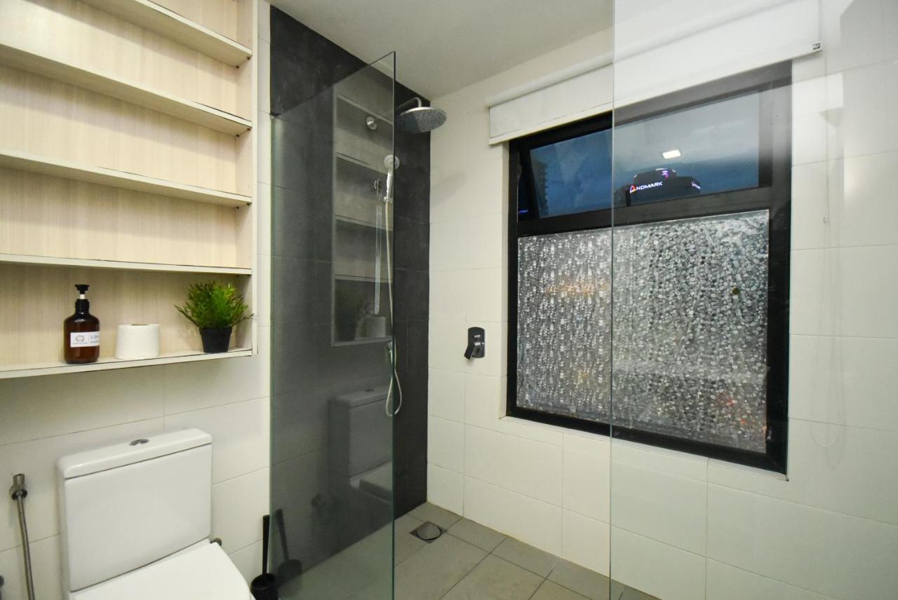 Suasana Residence By Nest Home Τζόχορ Μπάχρου Εξωτερικό φωτογραφία